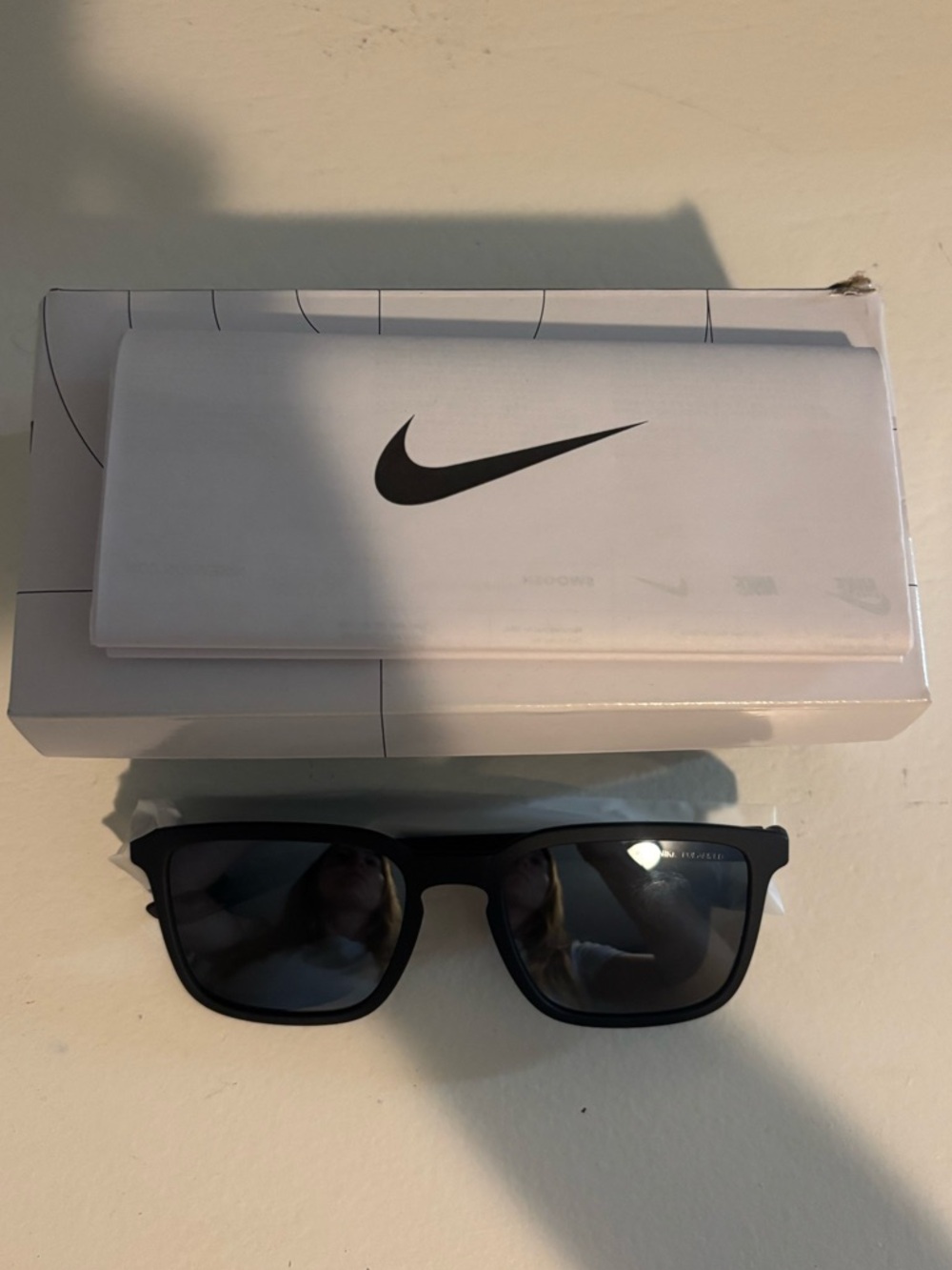NEW NIKE Men's Circuit Polarized Sunglasses